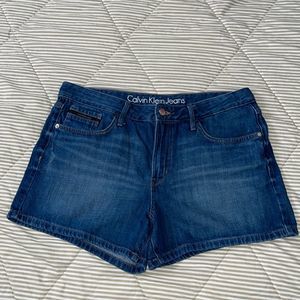 Calvin Klein Jean Shorts SZ 32
